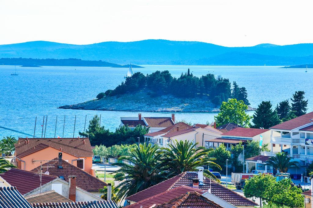 Villa Zdenka Pakoštane Exterior foto