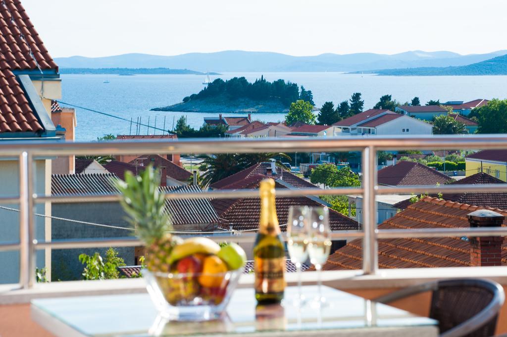 Villa Zdenka Pakoštane Exterior foto